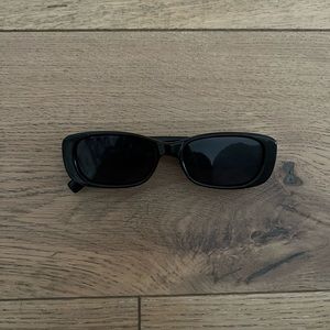 Le Specs Unreal! Sunnies